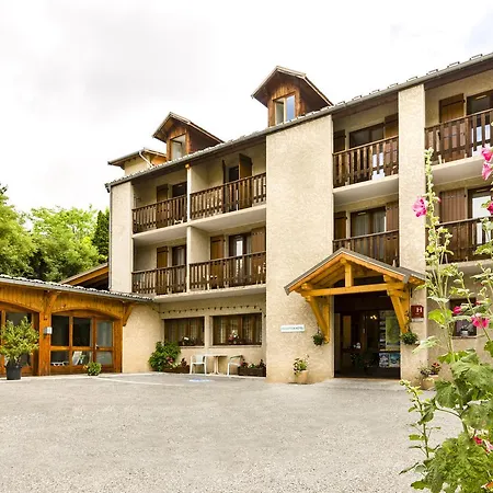 Otel Le Catinat Fleuri Guillestre